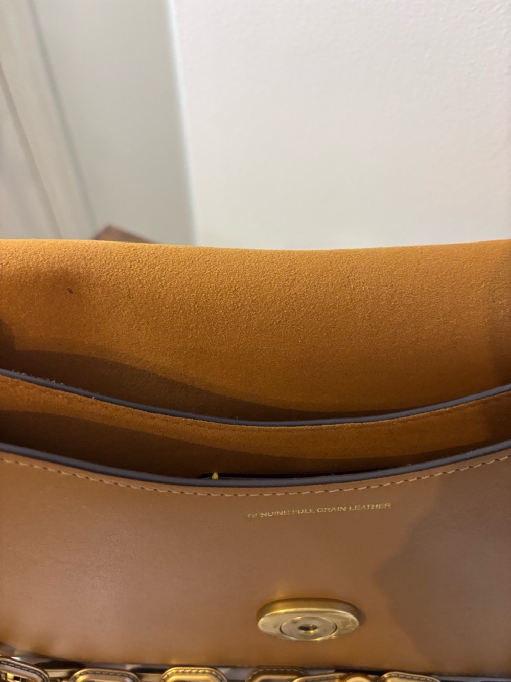 Coach Tabby Honey Brown Leather Shoulder Bag with Gold Chain - Picture 4 of 9